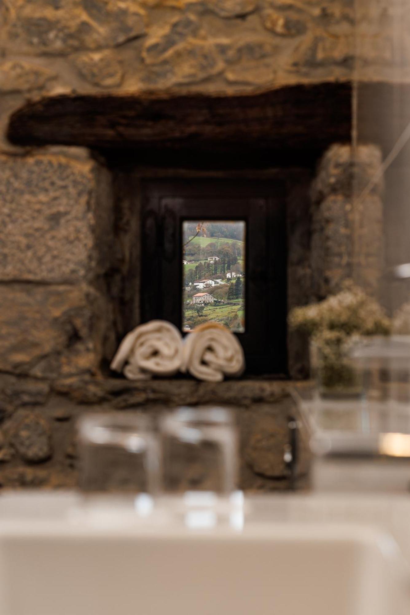 Hotel Iriarte Jauregia Bidegoian Esterno foto